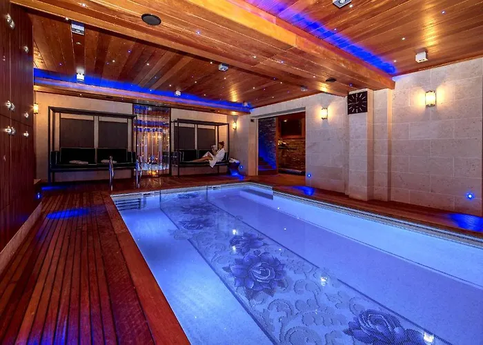 Mala Anglia - Boutique & 4* Sopot