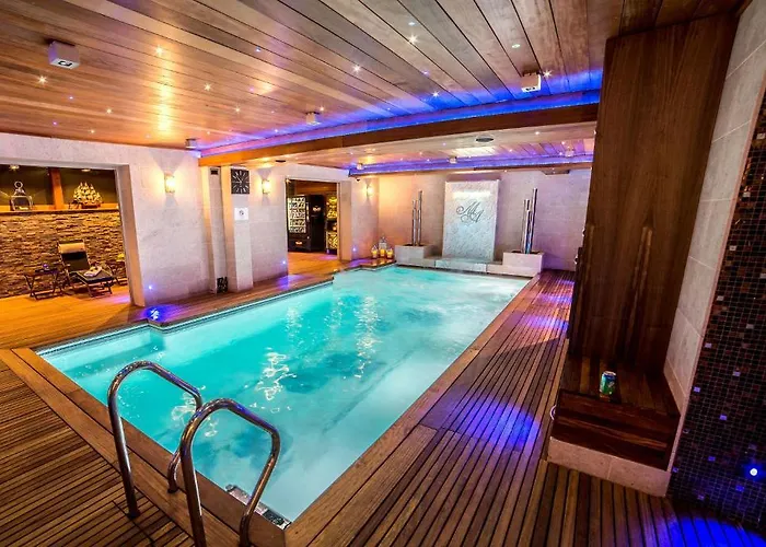 Mala Anglia - Boutique & 4*