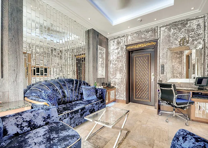 Mala Anglia - Boutique & 4* Sopot