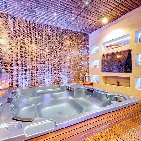 Mala Anglia - Boutique & Apart-hotel 4*