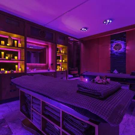 Mala Anglia - Boutique & Aparthotel 4*