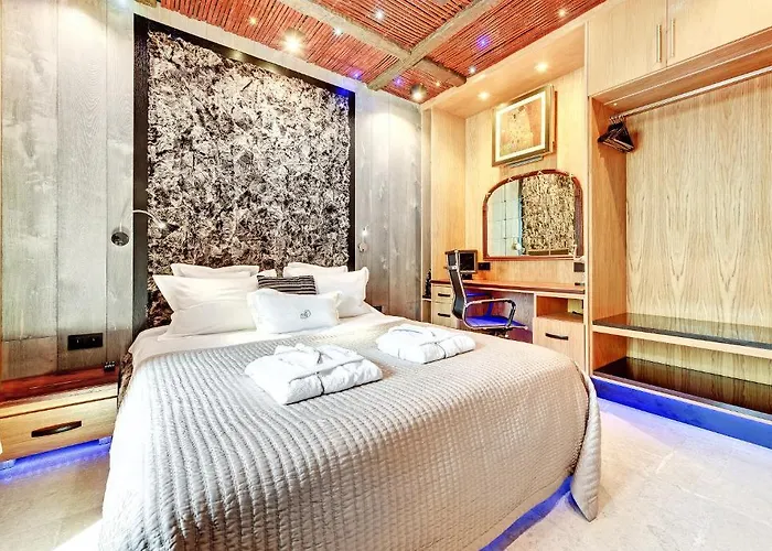 Mala Anglia - Boutique & Hotel apartamentowy 4*