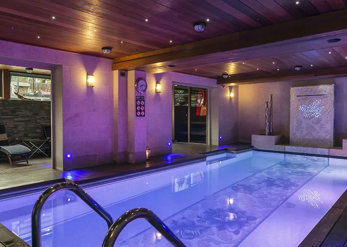 Mala Anglia - Boutique & Sopot