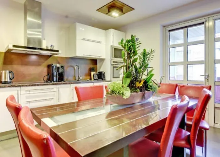 Mala Anglia - Boutique & Sopot