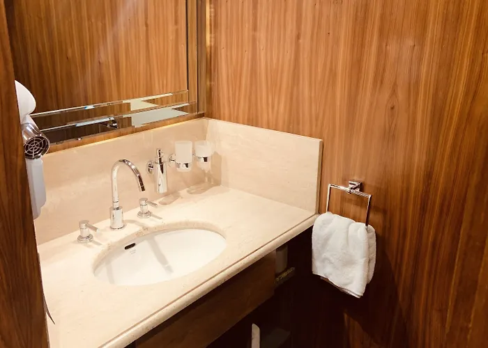 Mala Anglia - Boutique & Hotel apartamentowy Sopot