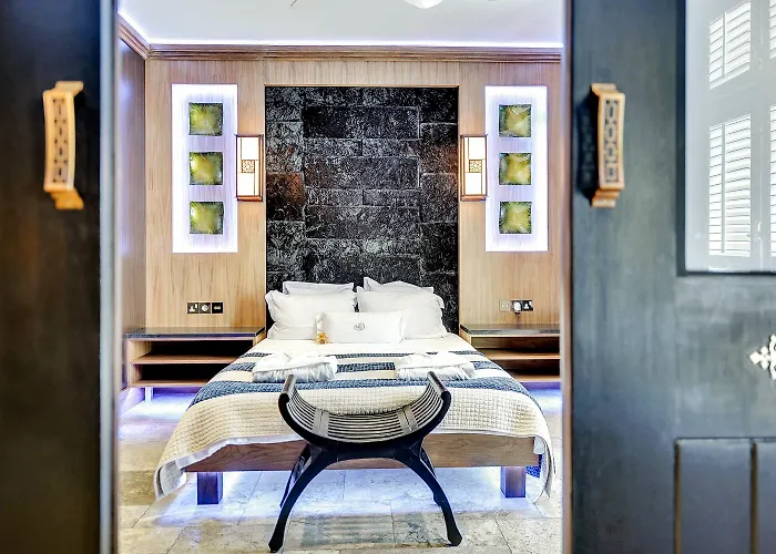 Mala Anglia - Boutique &