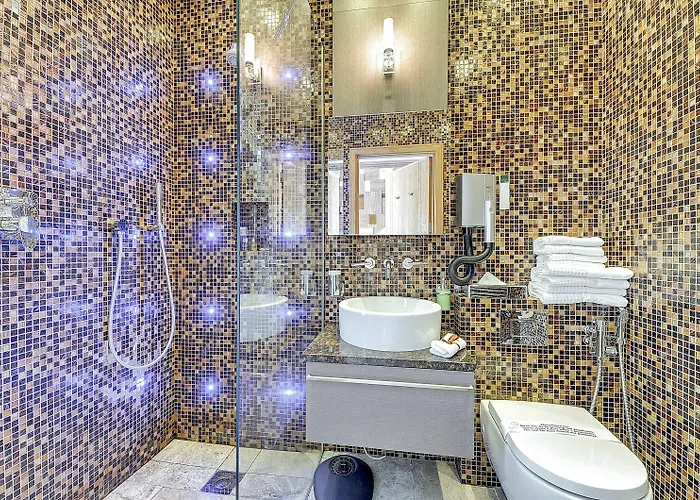 Mala Anglia - Boutique & 4*